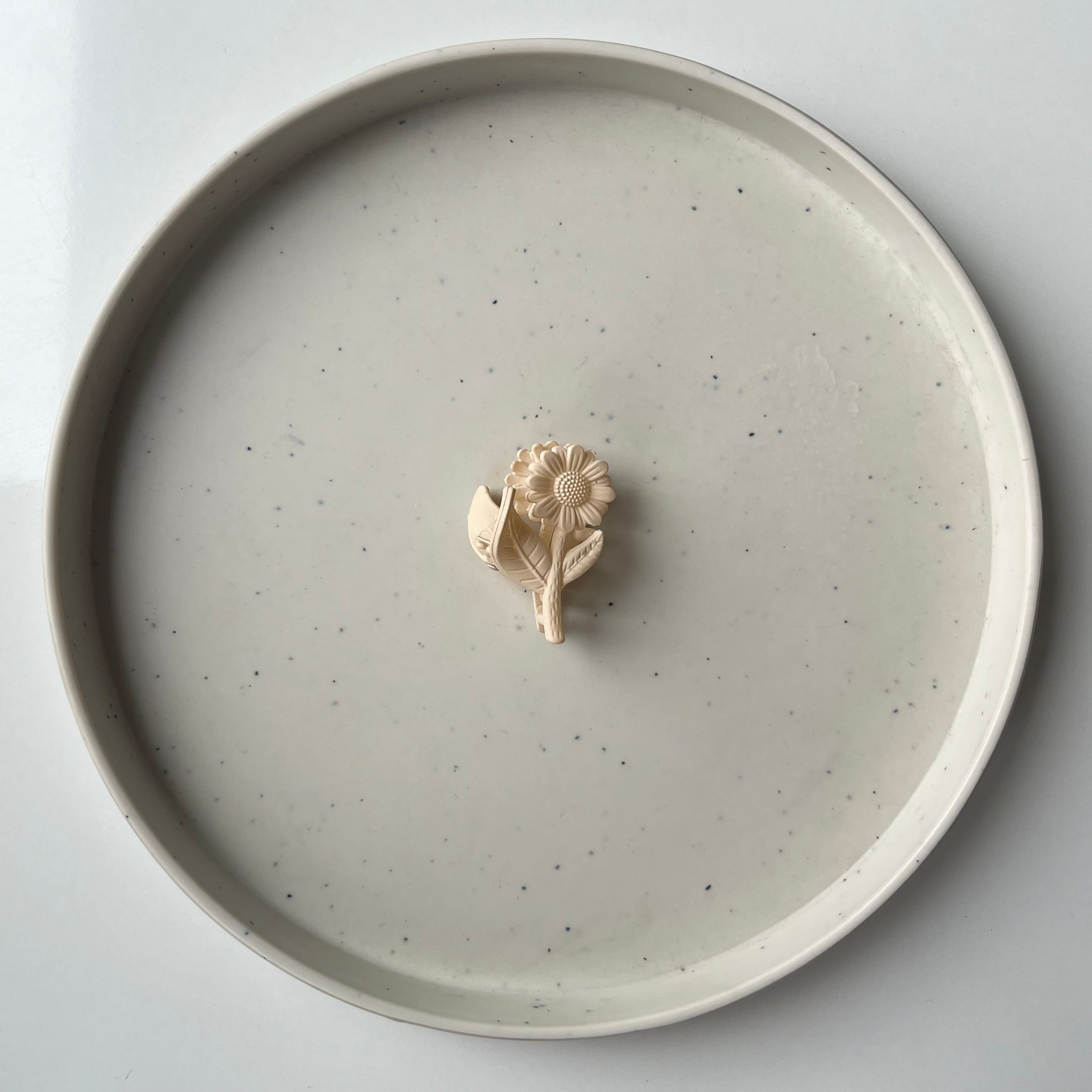 Floria Leaflet Claw Clip – Small